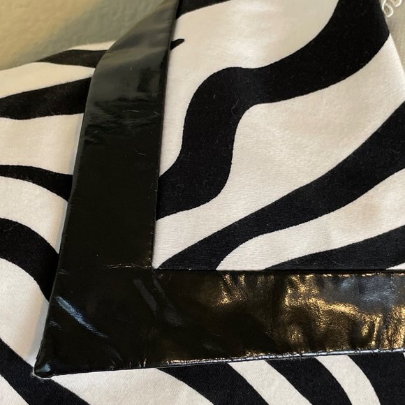 Sandro Blazer Zebra Print Cropped Jacket Pockets M Black Pleather Trim - Picture 2 of 9